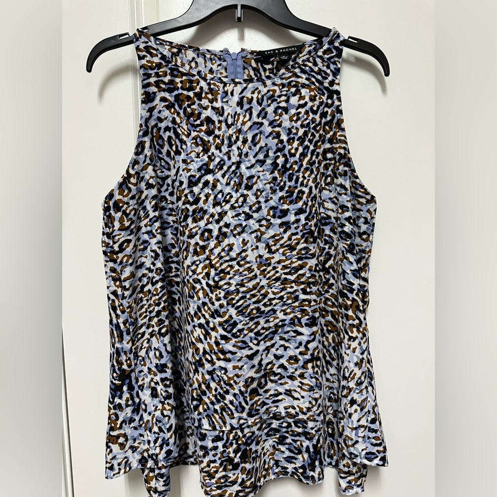 Zac & Rachel sleeveless split back top